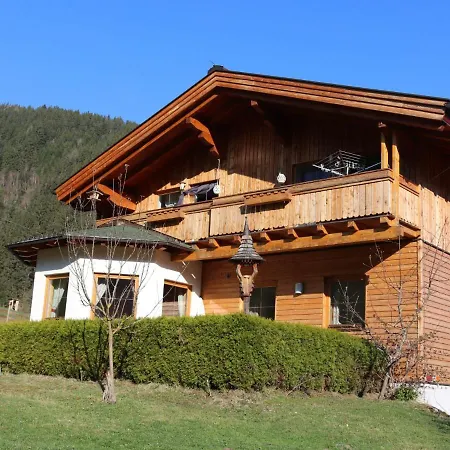 Larche Appartement *